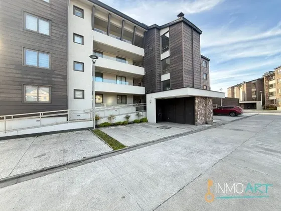 Departamento En Venta De 3 Dorm. En Pucón