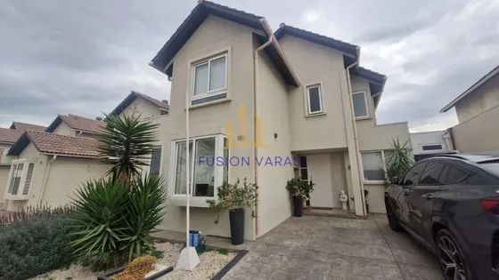 Arriendo Casa En Condominio, Comuna Padre Hurtado