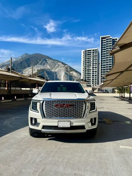 Gmc Yukon 6.2 Suv Denali At