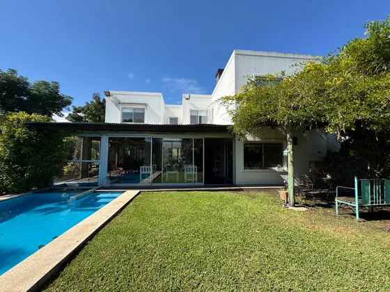Hermosa Casa En Venta En Altos Del Sol