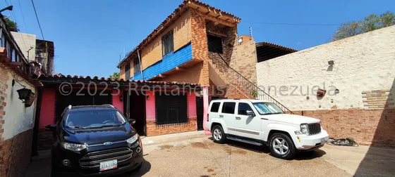 Maritza Lucena Vende En Nueva Segovia Excelente Casa, Con Anexo Entrada Independiente, Cocina En Mampostería, Amplio Patio, Ideal Para Emprender Cualquier Negocio.