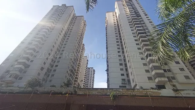 Te Lo Tengo Apartamento En Venta La Candelaria 24-19678 Feb