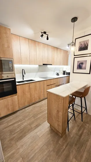 Se Vende Depto Los Laureles, 3d+2b+3e+b (alonso De Cordova)