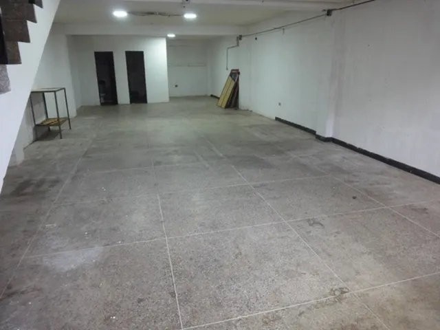 Catia, Casa-deposito De 3 Niveles Cerca Del Arabito