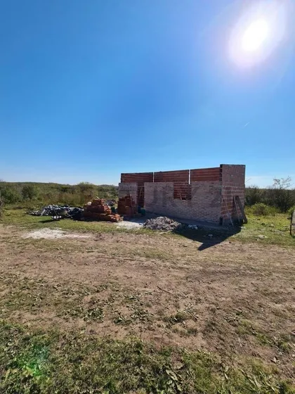 Alquiler - Campo Ganadero En Carcaraña. Con Quincho Y Casa