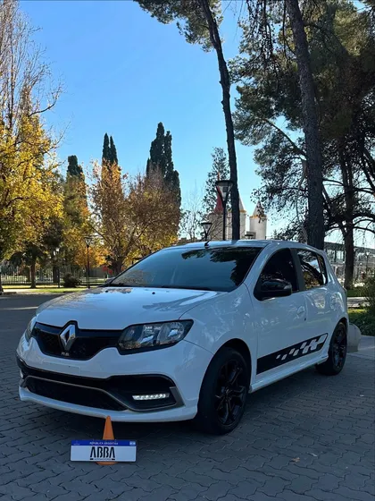 Renault Sandero 2.0 Rs 145cv