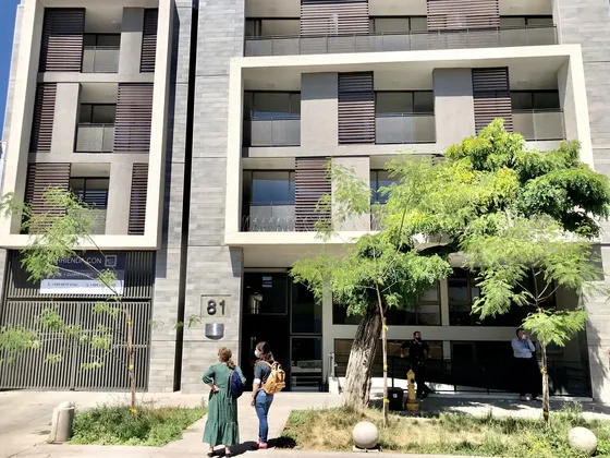 Encantador Estudio Para Persona Independiente