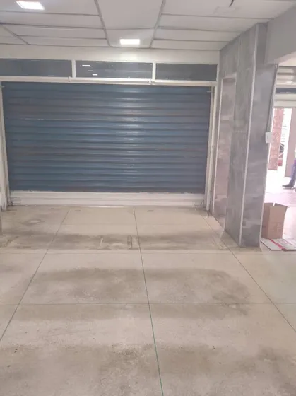 En Alquiler Local De 110 Metros Avenida Bolívar Norte (ac)