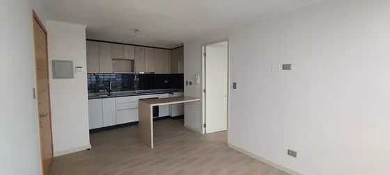 Clínica Bupa Impecable 1d+1b Vista Poniente Despejada