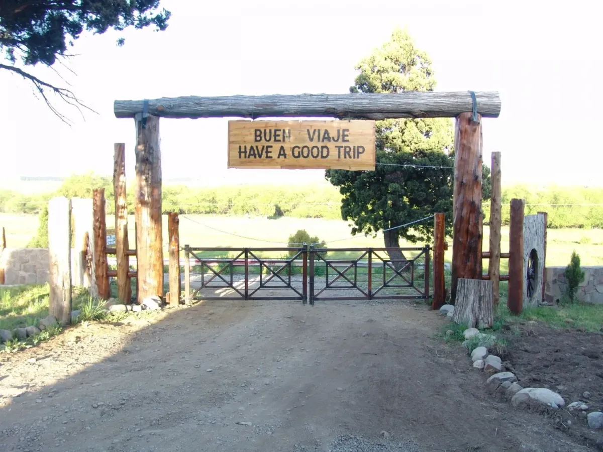 Importante Complejo En La Localidad De Trevelin -chubut-