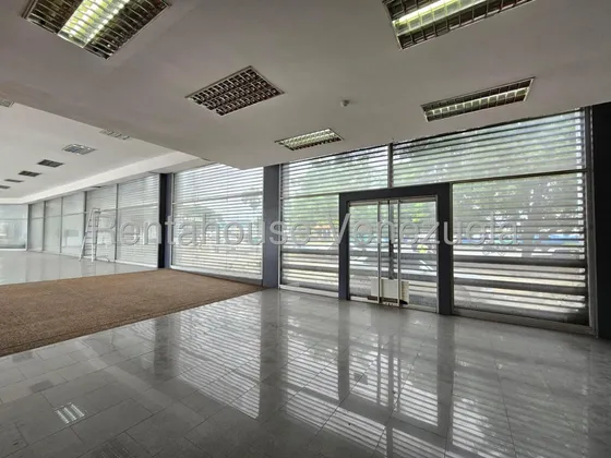 Espectacular Local Comercial En Alquiler En Zona Industrial 2, Barquisimeto - % #/realiza Inversion Inteligente /* Oportunidad Que No Puedes Dejar Pasar.