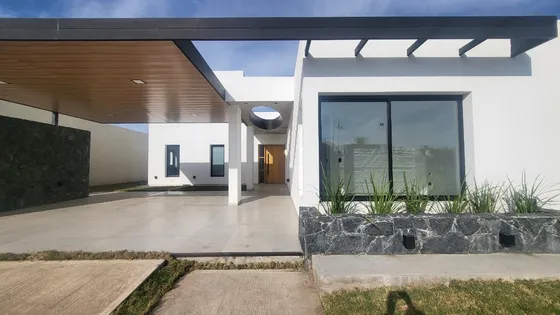 Casa En Venta A Estrenar De 3 Dormitorios En Las Cañitas Barrio Privado 