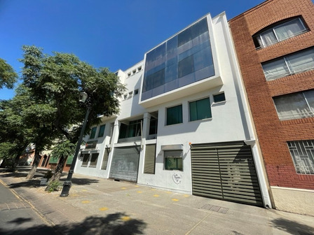 Arriendo De Edificio Educacional En Santiago Id 67.068-lin Arriendo De Edificio Educacional En Santiago Id 67.068-lin