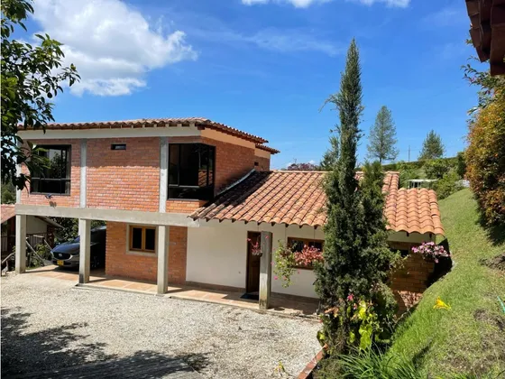 Casa Campestre En Venta, En San Vicente Ferrer