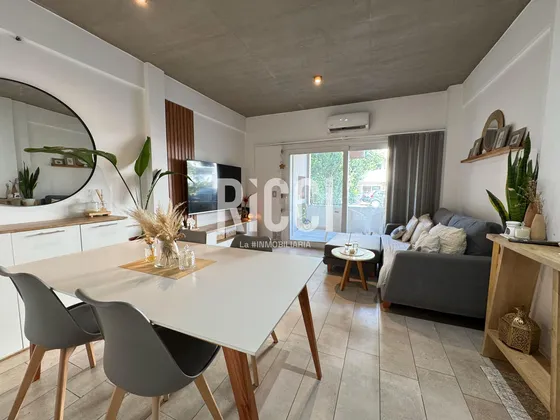 Departamento 2 Ambientes  En Venta Con Cochera  Complejo Magnolias