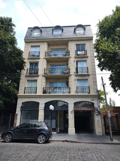 Venta De Cochera A Estrenar En Edif.de Categoria,pleno Centro De Adrogue. Excel.ubicac*oportunidad**