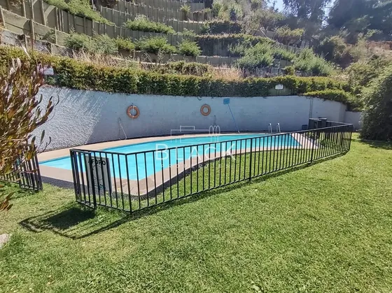 Departamento Vendo, 3 Dorm. 2 Baños En El Plano De Reñaca.