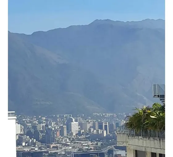 Vendo/alquilo Ph Remodelado 500+100m2 Colinas De Valle Arriba 9370