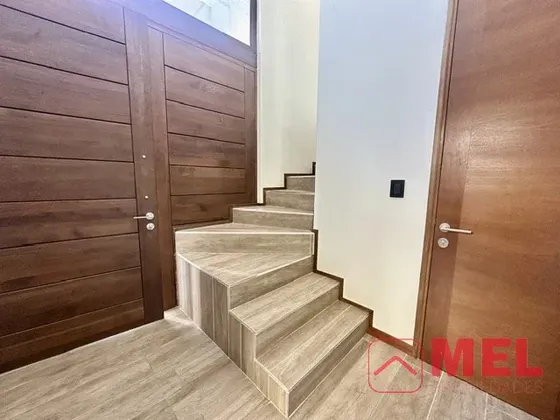 Casa En Arriendo De 3 Dorm. En Piedra Roja Chicureo Colina