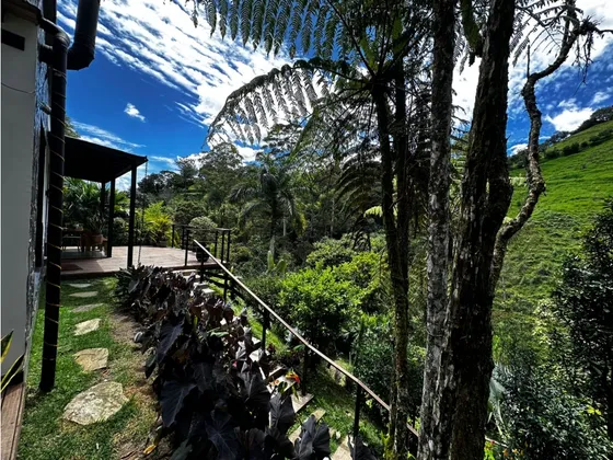 Venta De Casa Campestre En Sabaneta