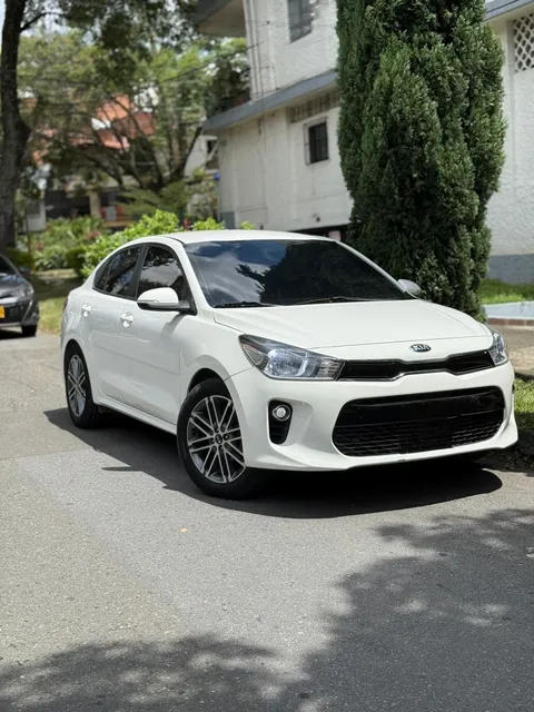 Kia Rio 1.4 Vibrant Mt