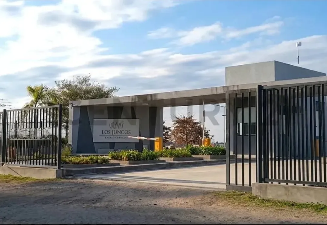 Premium Lot for Sale in Luján – Closed Neighborhood Los Juncos – 1,000 m²