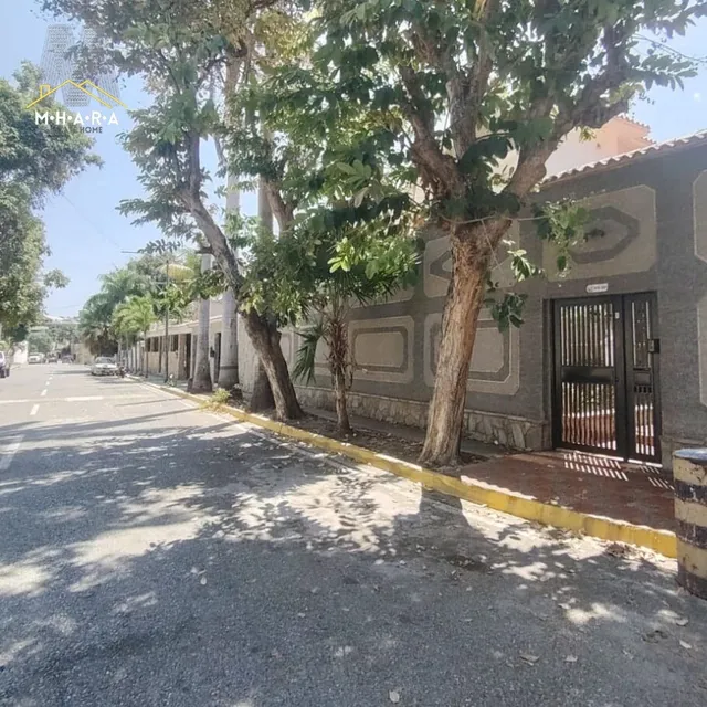 Casa Quinta Multifamiliar En Venta En Palmar Este La Guaira 