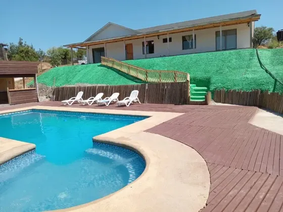Parcela De 5000m2 Con Amplia Casa !!!