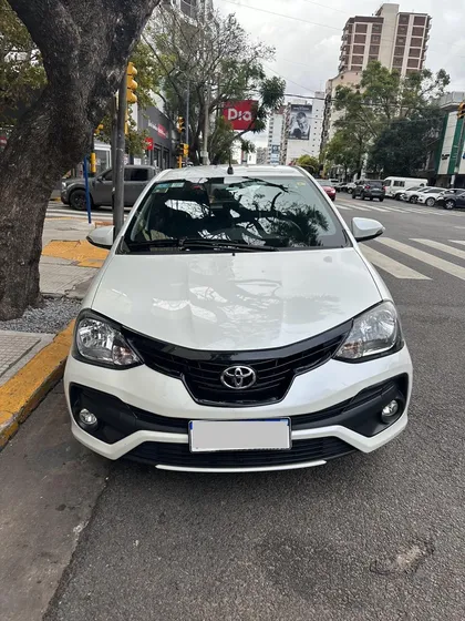 Toyota Etios 1.5 Xls