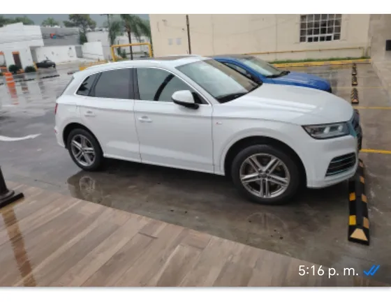 Audi Q5 2.0 L T S Line Dsg