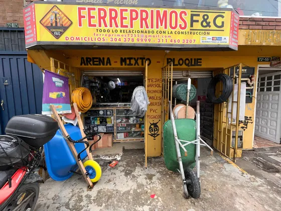 Vendo Ferreteria Av Caracas Al Sur