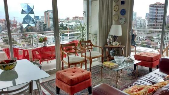 Departamento En Venta De 2 Dorm. En Las Condes