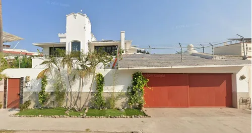 Venta De Casa En Puerto Vallarta Col. Las Gaviotas.   Oct