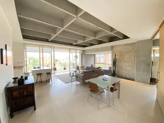   Apartamento En Arriendo Ubicado En El Poblado Sector Provenza (27599).
