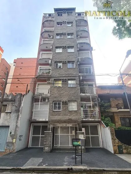 Departamento 2 Ambientes En Excelente Zona De San Martin Centro
