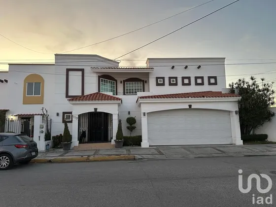 Venta Casa 3 Ambientes El Toreo