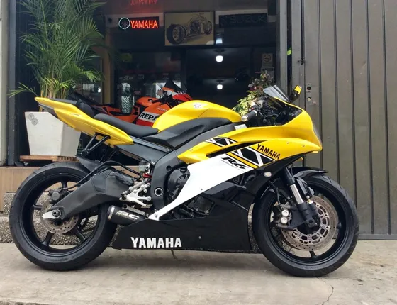 Yamaha R6 2006