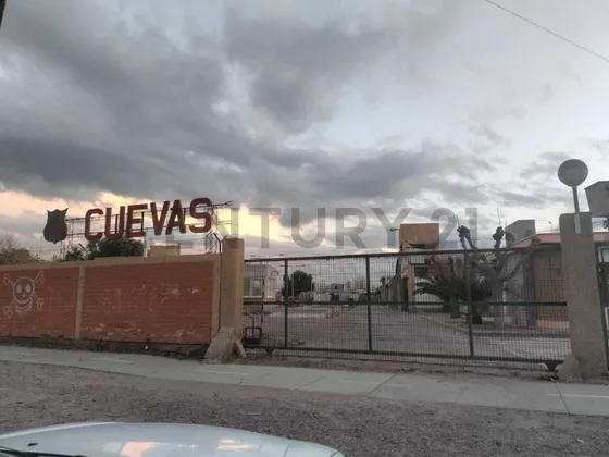 Venta De Terreno Con Galpon Y Casa