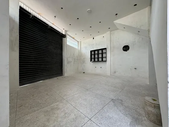 Jcanchica Local Comercial* En *alquiler*barrio Sucre, Av. B