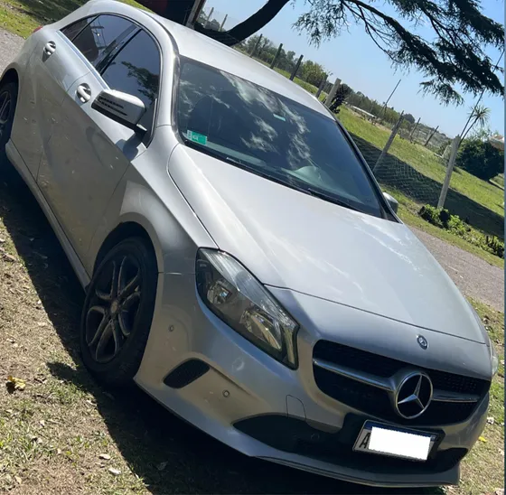 Mercedes-benz Clase A 1.6 A 200 At Urban B.efficiency 156cv