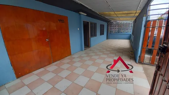 Se Vende Amplia Casa En Sector Centro Norte 