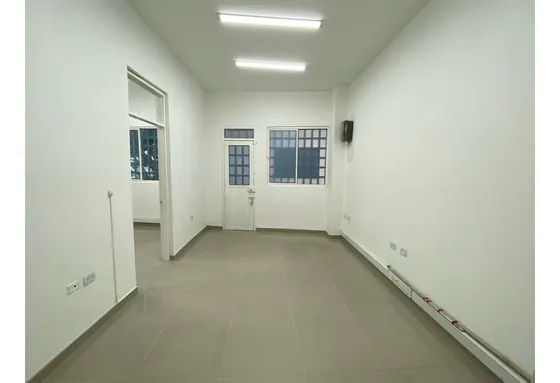Oficina  En Alquiler Al  Sur De Cali Barrio San Fernando