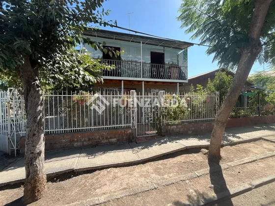 Casa En Venta De 4 Dorm. En Puente Alto Pas