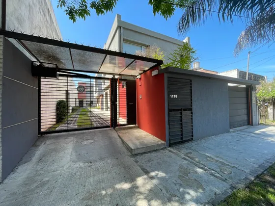 Venta Duplex Castelar 3 Ambientes 