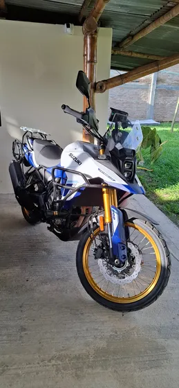 Suzuki Vstrom 800de Mod 2024, Único Dueño Y Con Accesorios