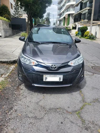 Toyota Yaris Sport Hb Full