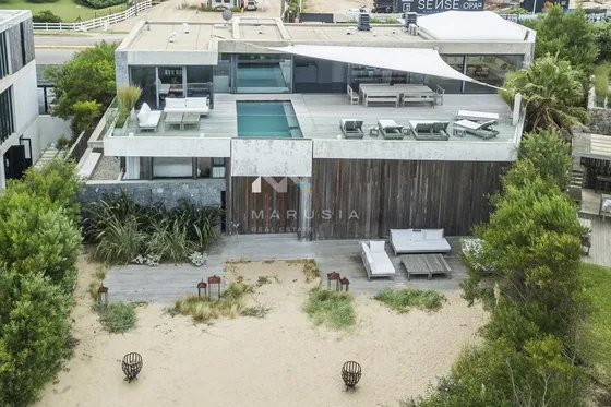 Casa  En Venta Ubicado En Playa Brava, Punta Del Este, Punta Del Este / Maldonado