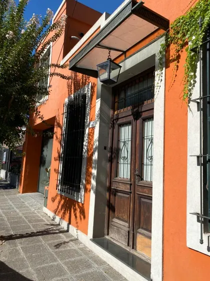 Casa Colonial 4 Ambientes Cochera Escucha Oferta
