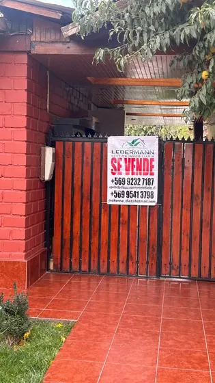 Vende Hermosa Casa Recién Remodelada