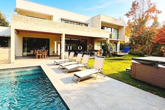 Estupenda Casa Mediterránea En Santuario Del Valle